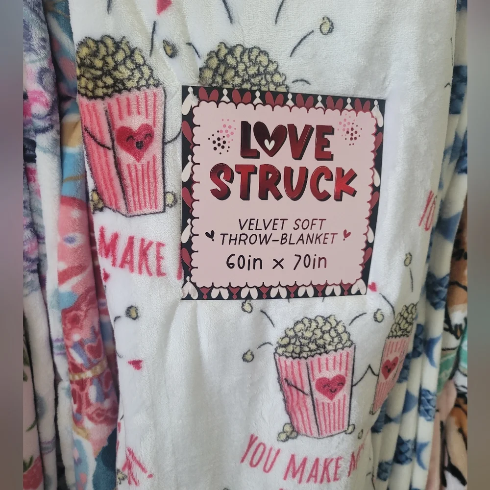 Oversized Plush Throw Blanket 60x70 Valentines Popcorn Movie Night Love Struck